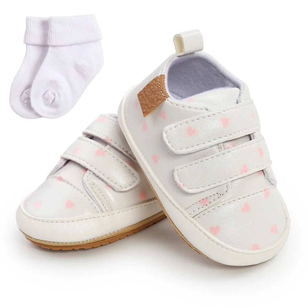 white baby shoes