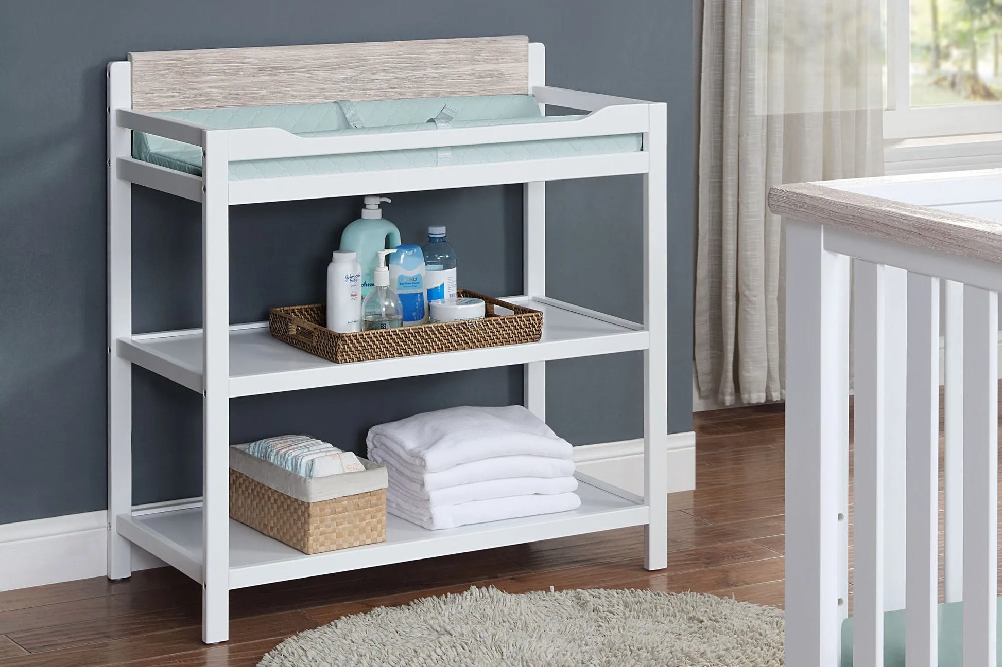 changing table white